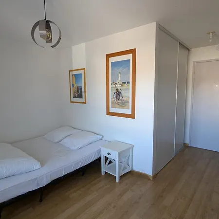 Charming Of 23 M2 In Apartment *